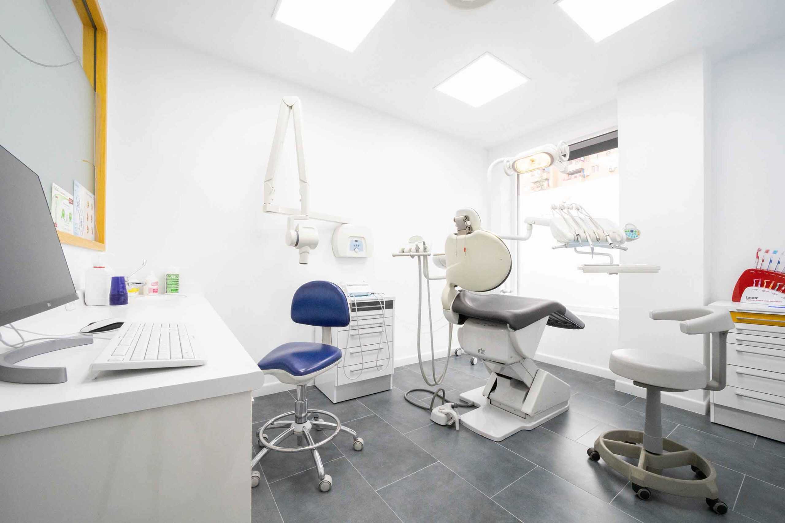 Gabinete Médico | Clínica Dental Gadea-Alobera en Alcalá de Henares Gabinete Médico | Clínica Dental Gadea-Alobera en Alcalá de Henares