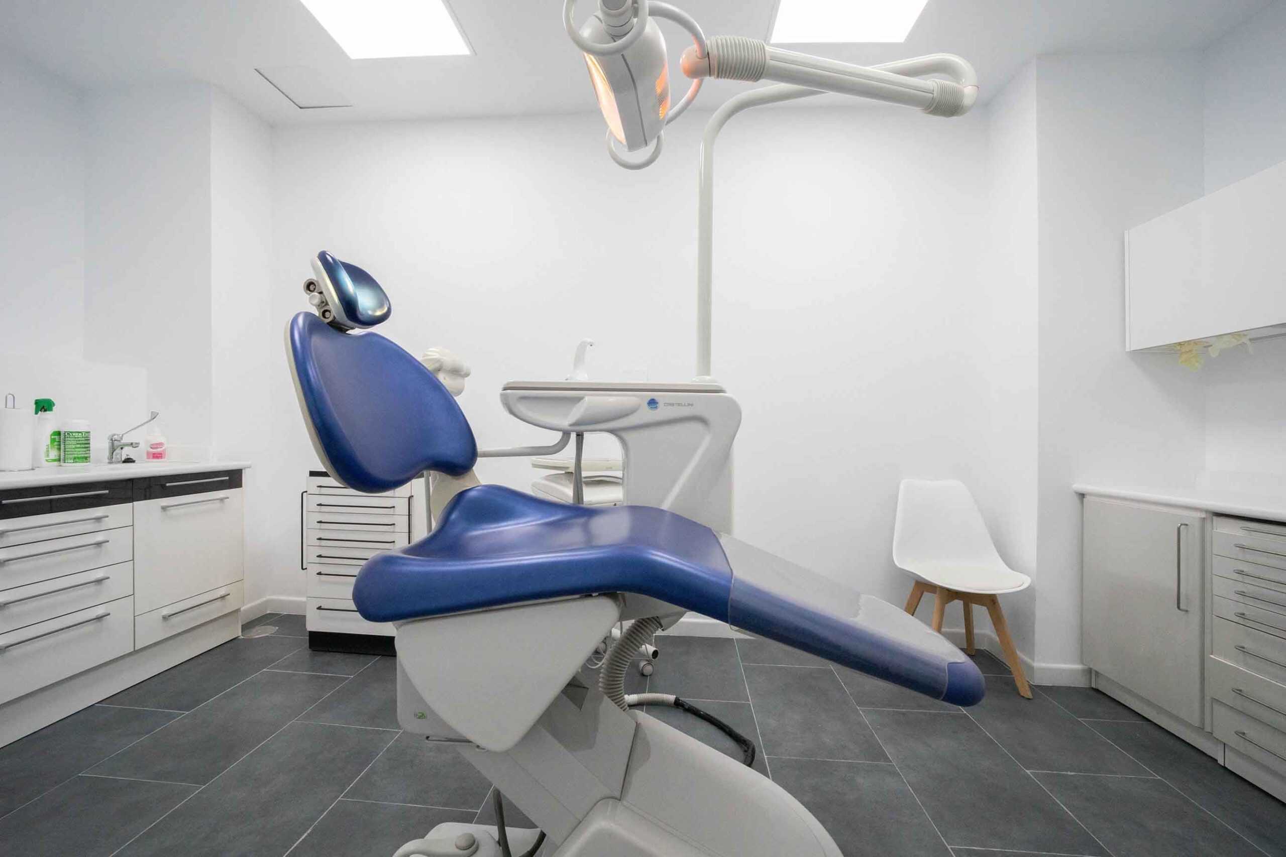 Gabinete Dental | Clínica Dental Gadea-Alobera en Alcalá de Henares Gabinete Dental | Clínica Dental Gadea-Alobera en Alcalá de Henares